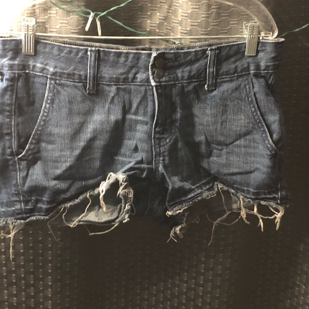 Ripped shorts